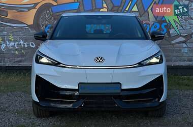 Позашляховик / Кросовер Volkswagen ID. UNYX 2024 в 