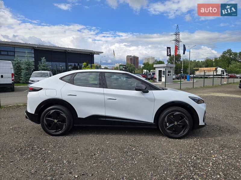 Позашляховик / Кросовер Volkswagen ID. UNYX 2024 в Києві