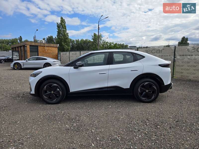 Позашляховик / Кросовер Volkswagen ID. UNYX 2024 в Києві