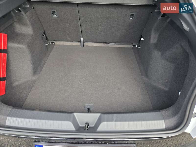 Позашляховик / Кросовер Volkswagen ID. UNYX 2024 в Києві