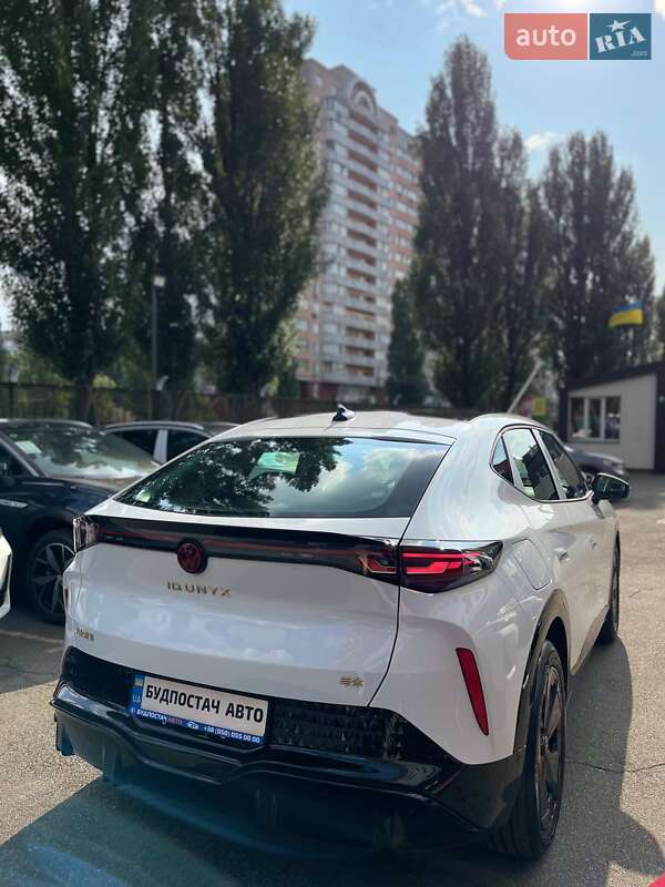 Позашляховик / Кросовер Volkswagen ID. UNYX 2024 в Києві