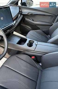 Внедорожник / Кроссовер Volkswagen ID. UNYX 2024 в 