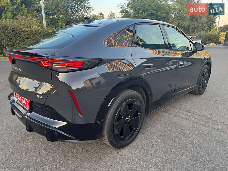 Внедорожник / Кроссовер Volkswagen ID. UNYX 2024 в Днепре фото 5 Внедорожник / Кроссовер Volkswagen ID. UNYX 2024 в Днепре