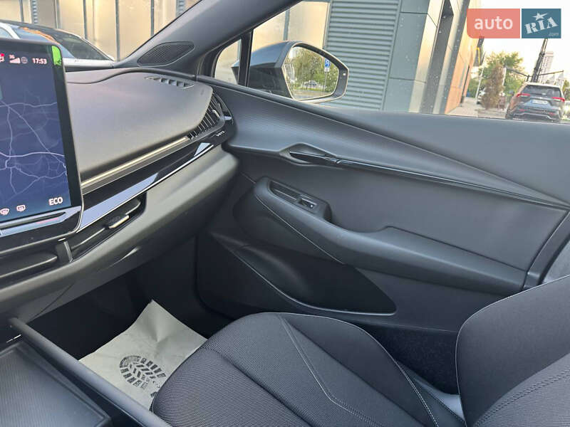 Внедорожник / Кроссовер Volkswagen ID. UNYX 2024 в Днепре фото 16 Внедорожник / Кроссовер Volkswagen ID. UNYX 2024 в Днепре