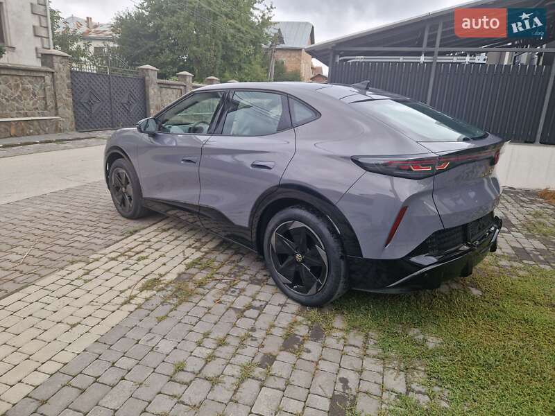 Позашляховик / Кросовер Volkswagen ID. UNYX 2024 в Чернівцях фото 5 Позашляховик / Кросовер Volkswagen ID. UNYX 2024 в Чернівцях