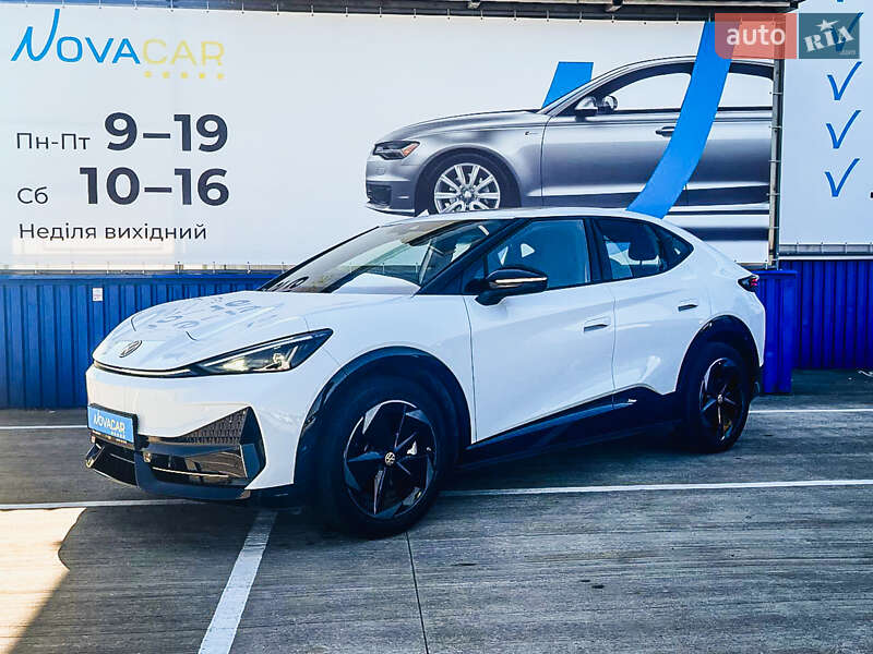 Внедорожник / Кроссовер Volkswagen ID. UNYX 2025 в Киеве