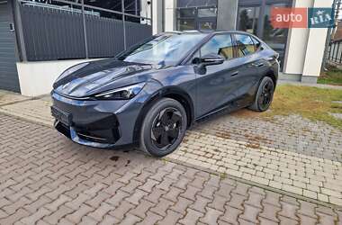 Позашляховик / Кросовер Volkswagen ID. UNYX 2024 в  фото 4 Позашляховик / Кросовер Volkswagen ID. UNYX 2024 в