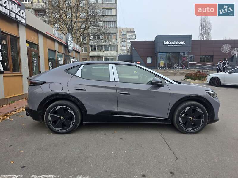 Volkswagen ID. UNYX 2024