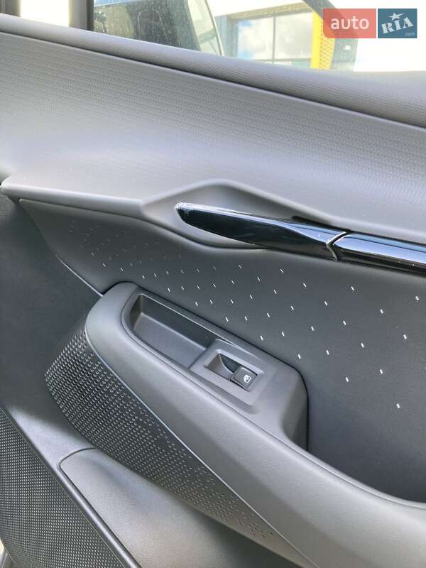 Внедорожник / Кроссовер Volkswagen ID. UNYX 2025 в Львове