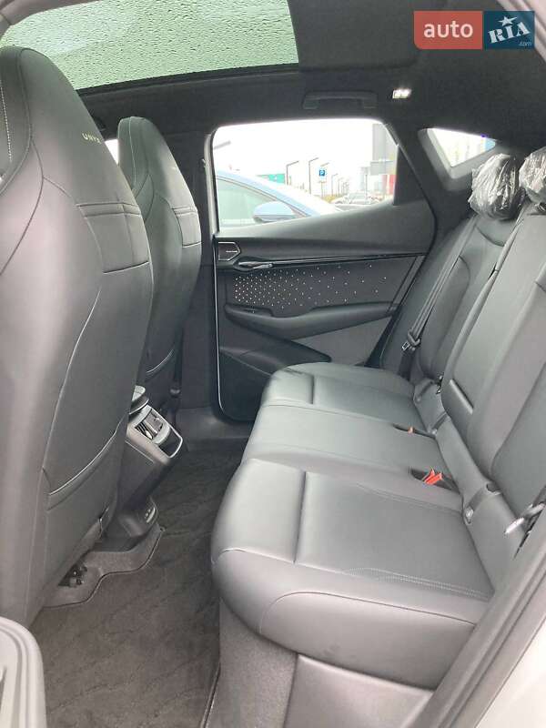 Позашляховик / Кросовер Volkswagen ID. UNYX 2024 в Львові