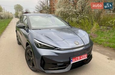 Внедорожник / Кроссовер Volkswagen ID. UNYX 2025 в Черновцах