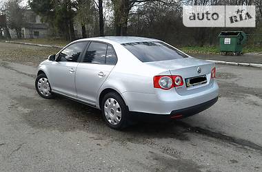 Седан Volkswagen Jetta 2006 в Тернополе