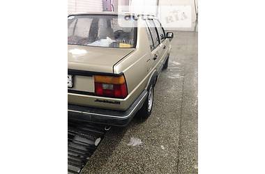 Седан Volkswagen Jetta 1988 в Черновцах