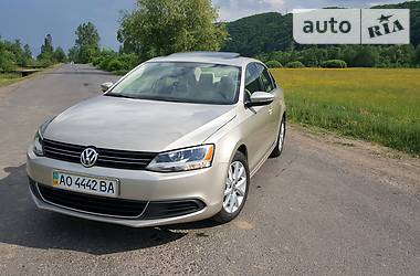 Седан Volkswagen Jetta 2013 в Иршаве