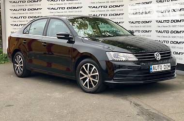 Седан Volkswagen Jetta 2017 в Киеве