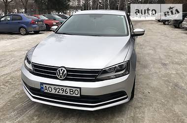 Седан Volkswagen Jetta 2015 в Львові