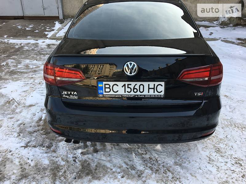 Седан Volkswagen Jetta 2016 в Львові