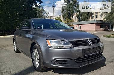 Седан Volkswagen Jetta 2012 в Сумах