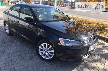 Седан Volkswagen Jetta 2012 в Дніпрі