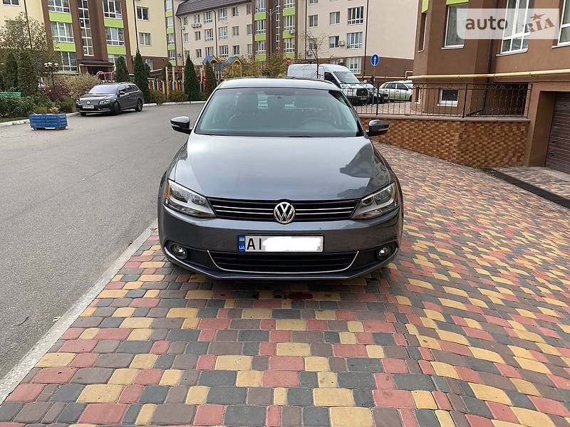 Седан Volkswagen Jetta 2014 в Києві фото Седан Volkswagen Jetta 2014 в Києві
