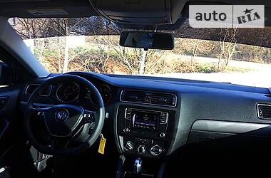 Седан Volkswagen Jetta 2017 в 
