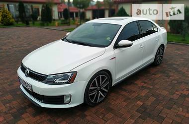 Седан Volkswagen Jetta 2013 в Ивано-Франковске