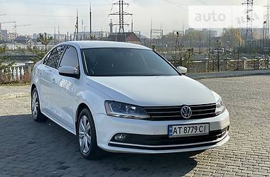Седан Volkswagen Jetta 2017 в 