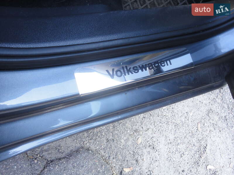 Седан Volkswagen Jetta 2014 в Запоріжжі