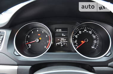 Седан Volkswagen Jetta 2017 в 