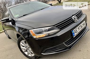 Седан Volkswagen Jetta 2012 в 