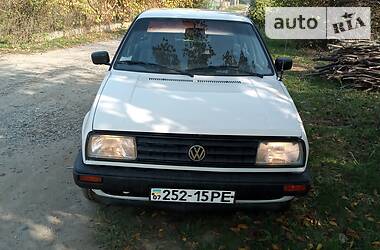 Седан Volkswagen Jetta 1988 в Виноградове