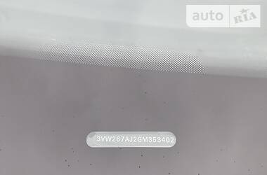 Седан Volkswagen Jetta 2016 в 