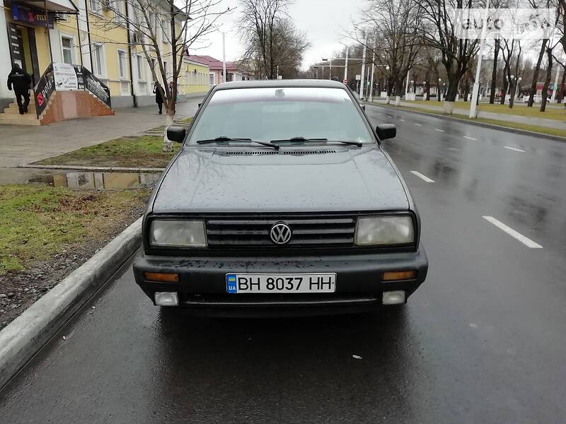 Седан Volkswagen Jetta 1991 в Измаиле