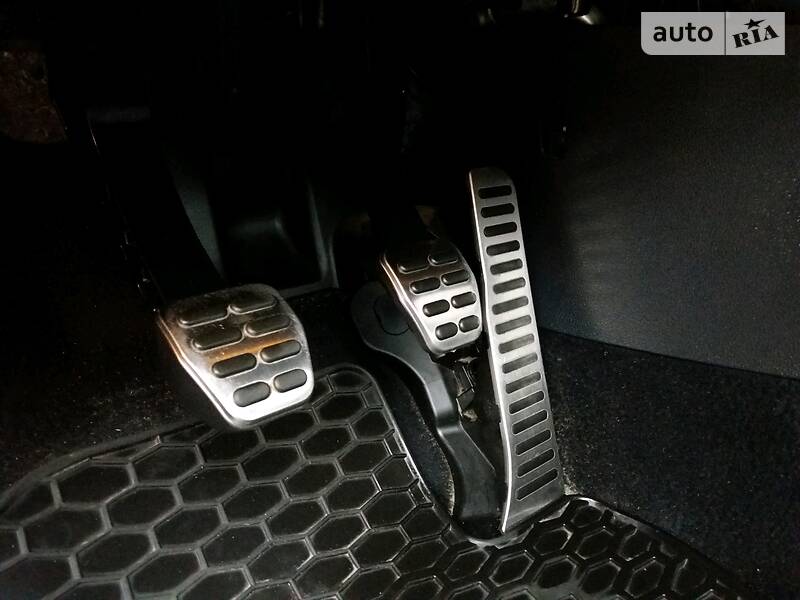 Седан Volkswagen Jetta 2017 в Запоріжжі