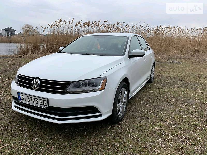 Седан Volkswagen Jetta 2016 в Кременчуці