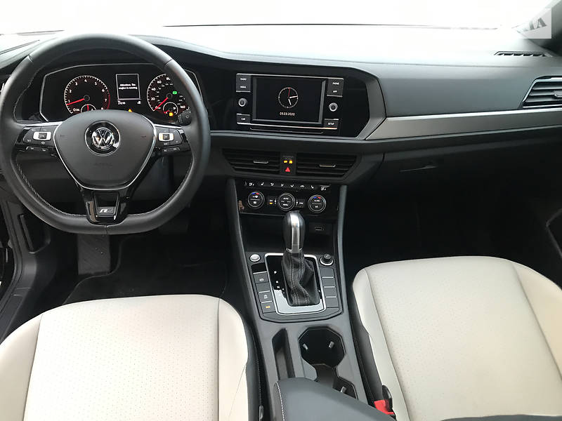 Седан Volkswagen Jetta 2018 в Харкові