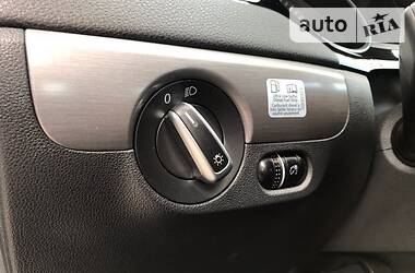 Седан Volkswagen Jetta 2015 в 