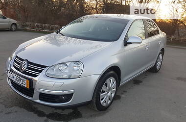 Седан Volkswagen Jetta 2007 в 
