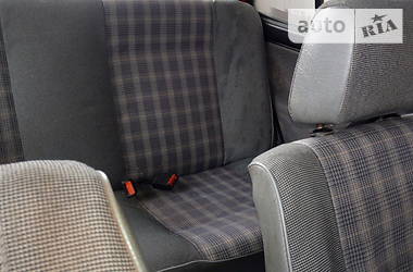 Седан Volkswagen Jetta 1988 в 