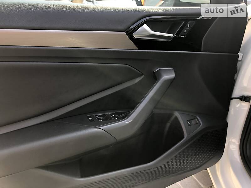 Седан Volkswagen Jetta 2019 в Львові фото 11 Седан Volkswagen Jetta 2019 в Львові