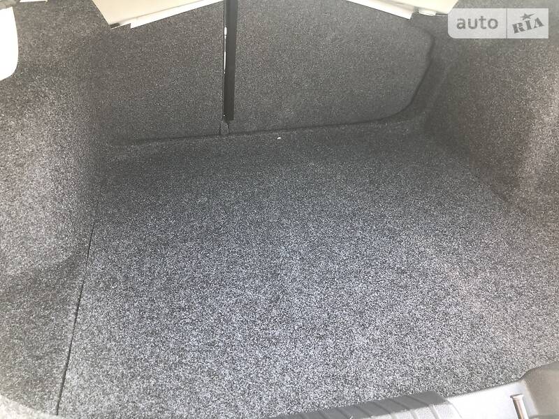 Седан Volkswagen Jetta 2019 в Львові фото 9 Седан Volkswagen Jetta 2019 в Львові