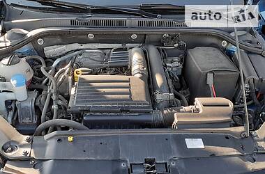 Седан Volkswagen Jetta 2015 в 