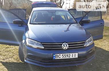 Седан Volkswagen Jetta 2015 в 