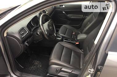Універсал Volkswagen Jetta 2013 в 