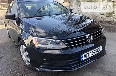 Седан Volkswagen Jetta 2015 в 