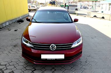 Седан Volkswagen Jetta 2017 в 