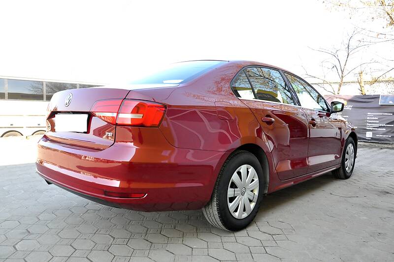 Седан Volkswagen Jetta 2017 в Львові