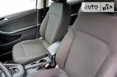 Седан Volkswagen Jetta 2014 в 