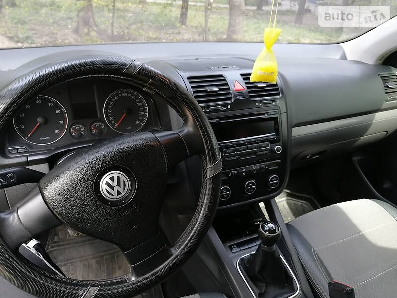 Седан Volkswagen Jetta 2007 в Києві