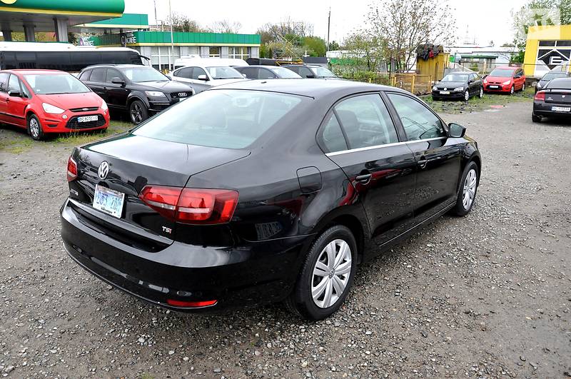 Седан Volkswagen Jetta 2017 в Львові